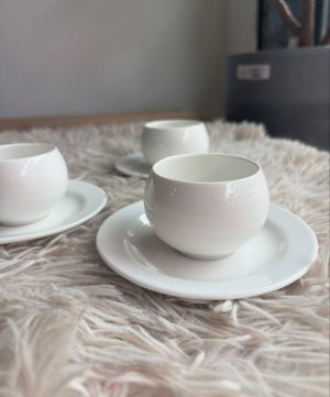 Conjunto de xícara de Porcelana com Pires – Design Moderno Minimalista