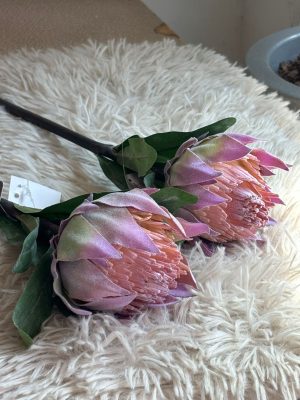Flores artificiais tipo Protea