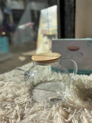 Chaleira de Vidro com Tampa de Bambu – Elegância e Versatilidade para sua Mesa